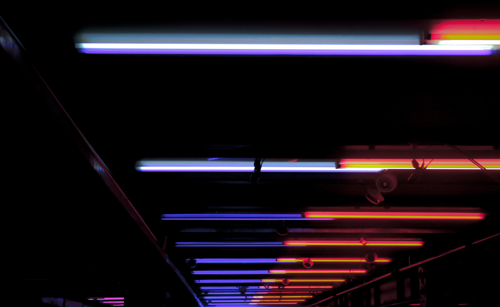Wallpaper ceiling, lighting, night, neon 4211x2588 1184012 HD