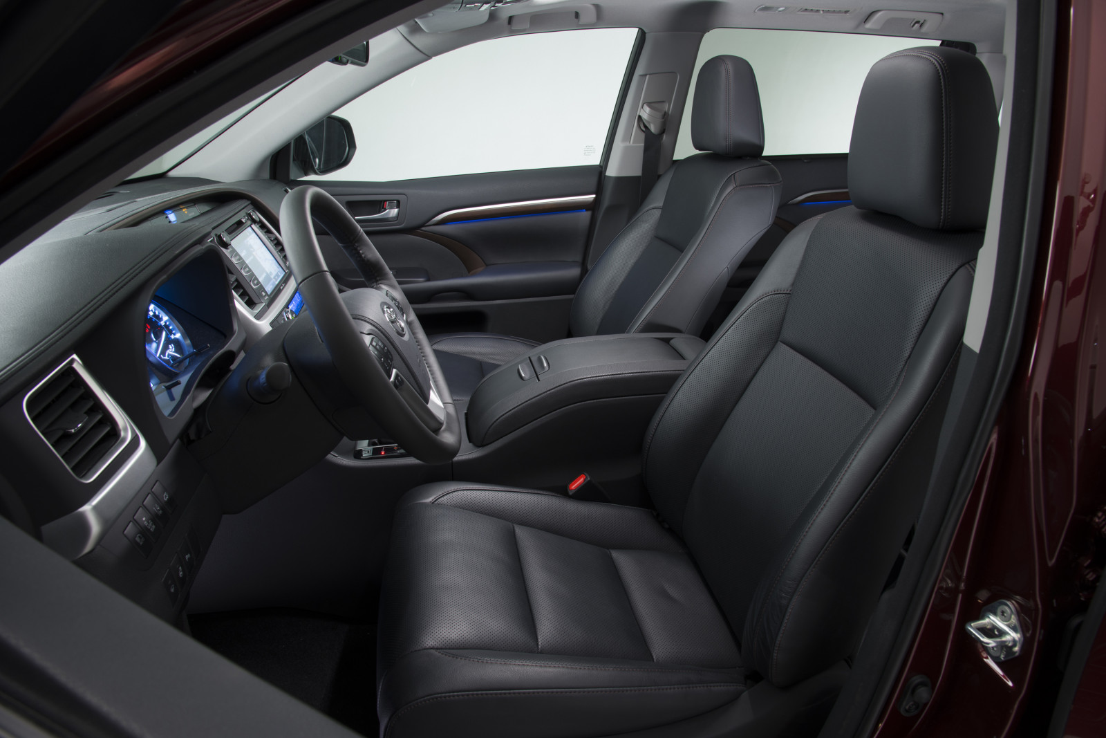 автомобиль, средство передвижения, Toyota, 2015 год, Седан, Сетевое шоу, Netcar, Автомобильные изображения, Фотография автомобиля, Горец, Наземный транспорт, Марка автомобиля, Роскошный автомобиль, Кроссовер внедорожник, Спортивный внедорожник, Автомобиль среднего размера