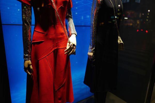 night,red,fashion,Leica,Tokyo,color