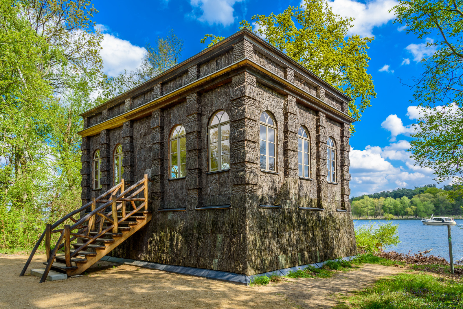 budova, Dům, Berlín, Lightroom, chalupa, chatrč, majetek, strom, deutschland, domů, nikond750, fasáda, gemany, vlastnictví, nemovitost, srub, dietmarschwanitz, nikonafsnikkor24120mmf40ged, Pfaueninsel, peacockisland, jagdschirm