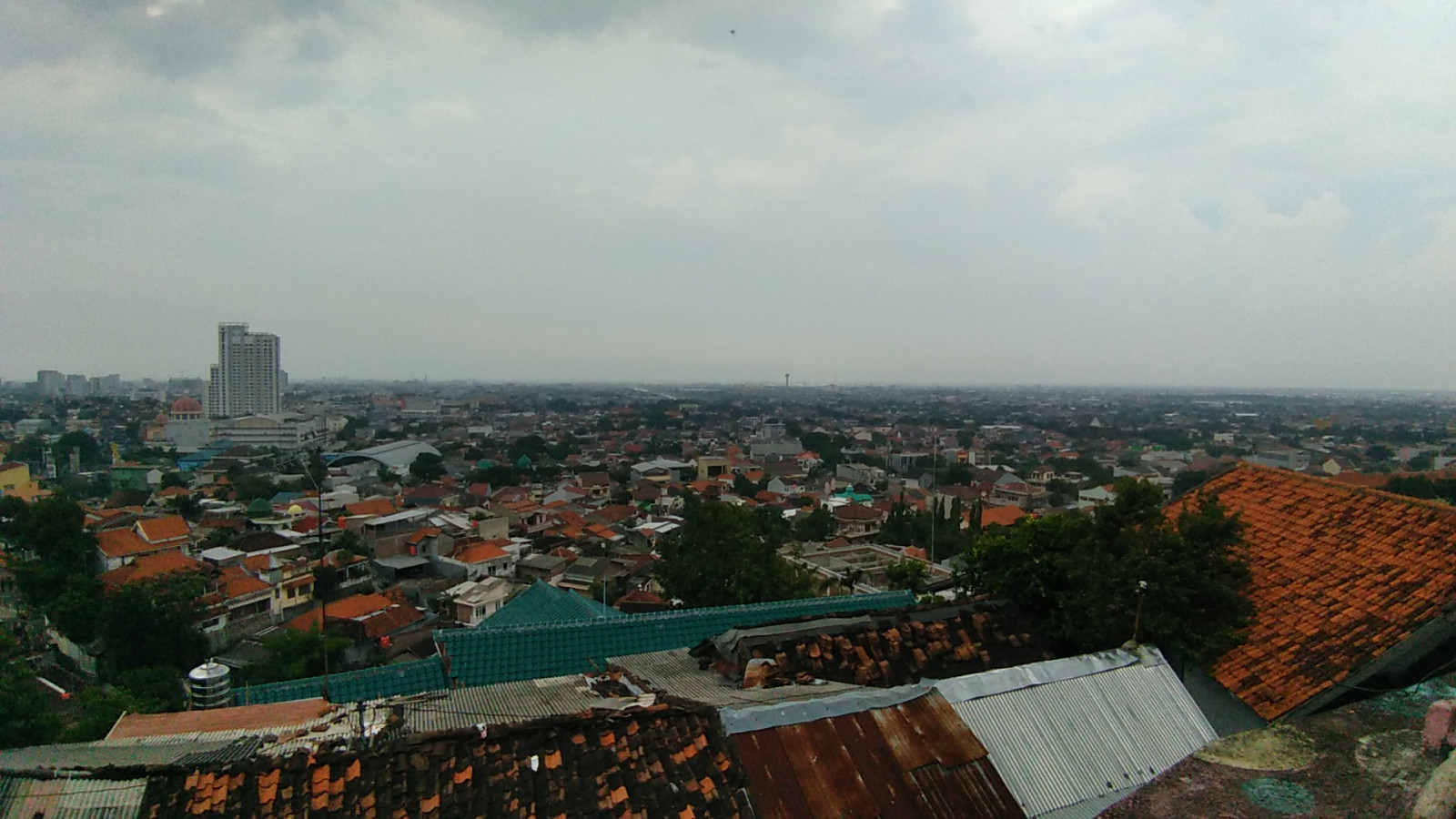 обои : Облако, здание, имущество, Мир, растение, кирпич, Дерево ...