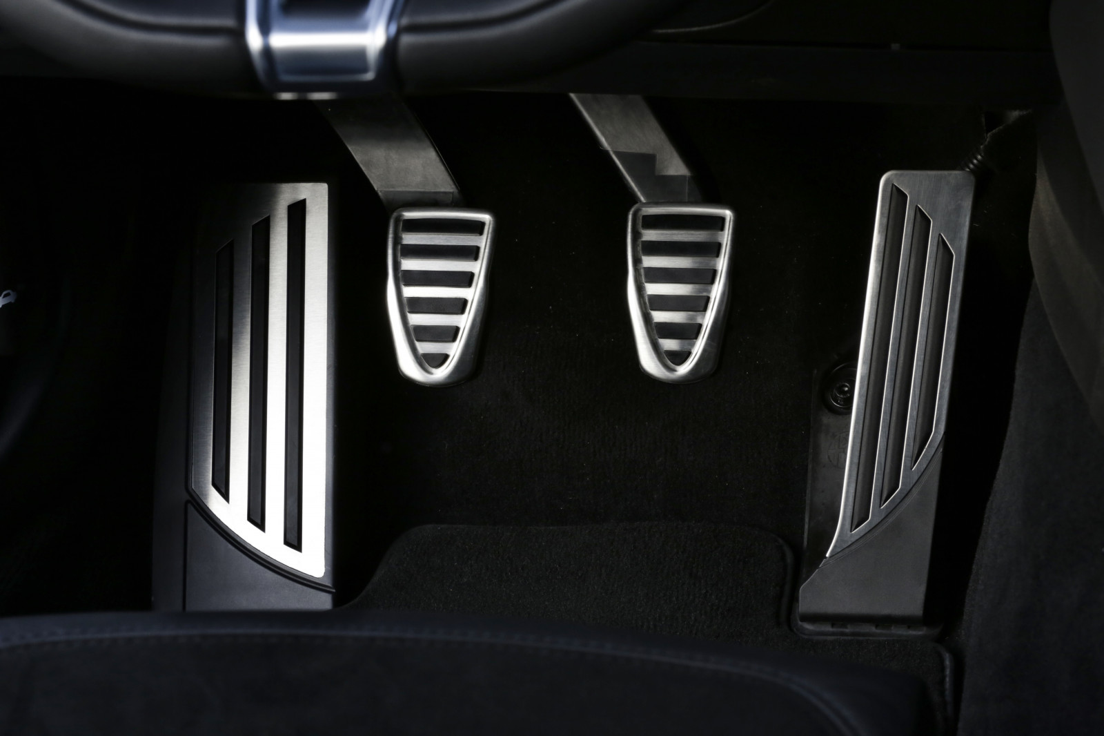 bil, BMW, køretøj, sportsvogn, alfa Romeo, rat, Sedan, netcarshow, netcar, bil billeder, bil foto, 2016, Giulia Quadrifoglio, hjul, kant, superbil, jord køretøj, automotive exterior, bil make, luksus køretøj, familie bil, kofanger, udøvende bil, sport utility køretøj