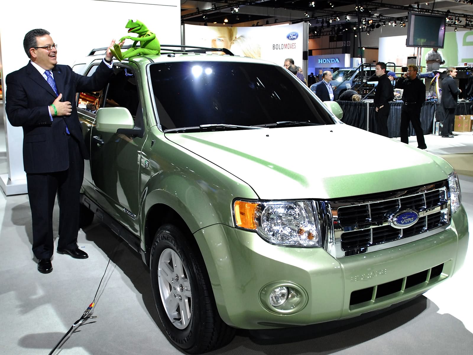 auto, veicolo, Guado, Ford escape, 2012, netcarshow, netcar, immagini di auto, auto foto, fuga Hybrid, veicoli terrestri, esterno automobilistico, marca di automobile, paraurti, crossover SUV, Sport Utility Vehicle, mostra di auto, Compact SUV, Ford Escape ibrida