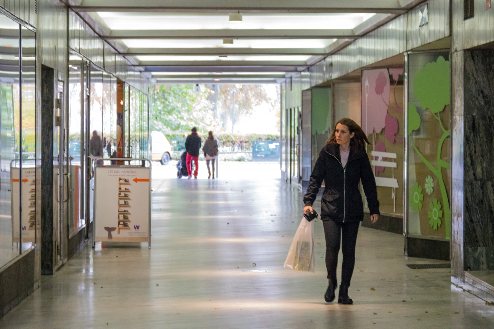 mennesker, bygning, malmø, m nniskor, gatufoto, exif model canoneos760d, geocountry, kamera gør kanon, geocity, kameramodel canoneos760d, geostate, geolocation, exif linse efs18200mmf3556is, exif åbning 56, exif gøre kanon, exif isospeed 2500, exif focallength 100mm, streetphotography, turistattraktion, offentlig transport