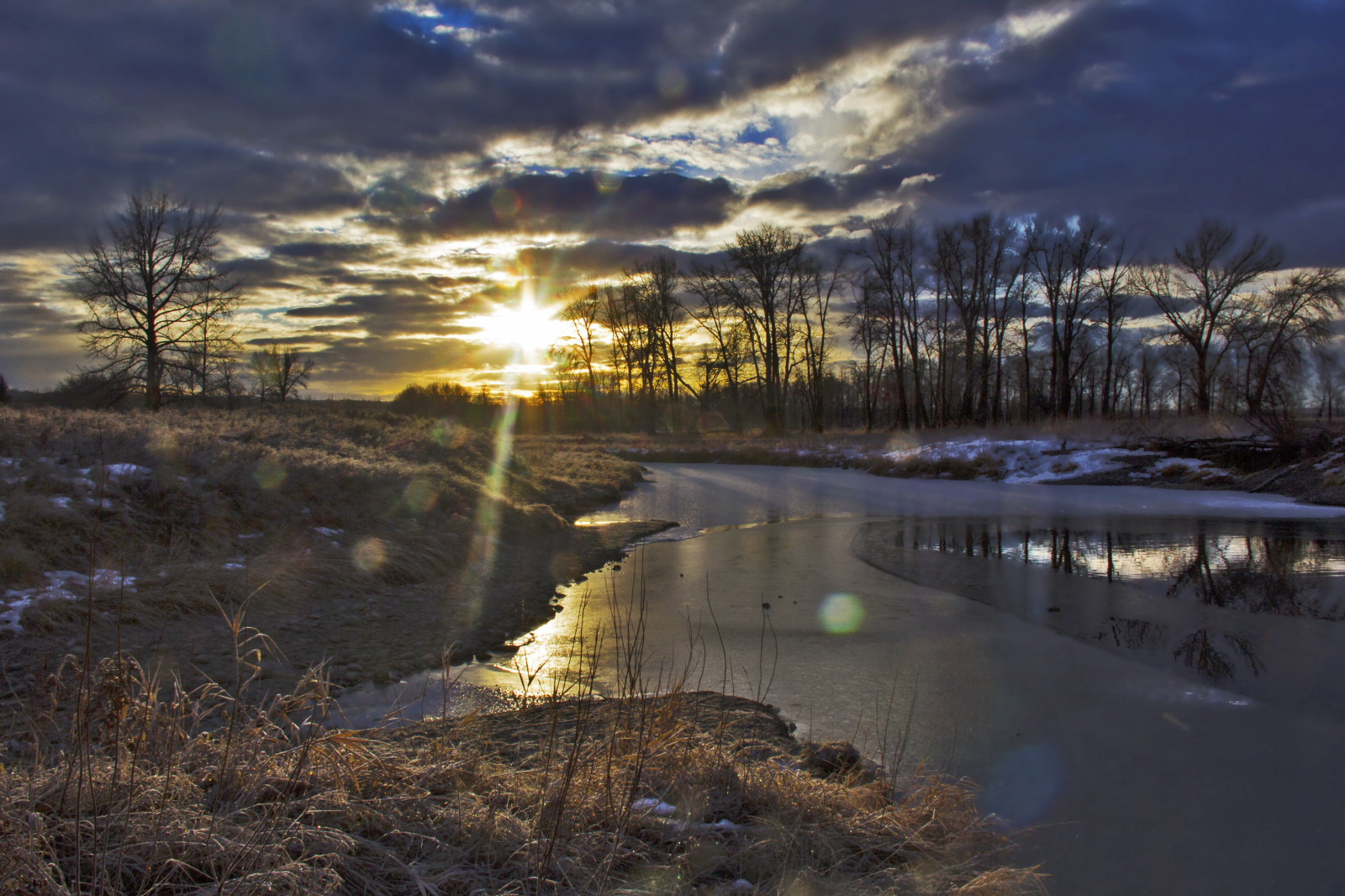 ráno, stromy, zima, světlo, stín, nebe, slunce, Ryba, sníh, led, voda, tráva, mraky, zátoka, svítání, Kánon, odrazy, řeka, mráz, záře, soumrak, siluety, štětec, světlice, Křoví, bowriver, provinciální, davidsmith, fishcreek, calgaryalbertacanada, eos60d, parknaturelens