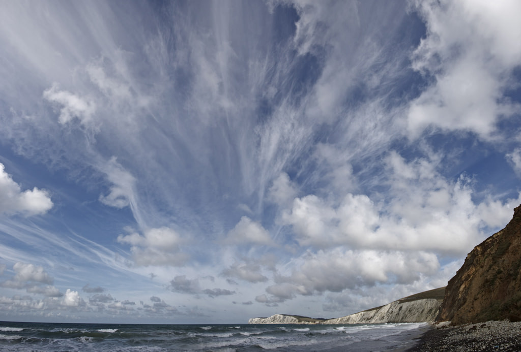 ocean, blå, hav, vild, himmel, panorama, klint, Sky, sollys, marinemaleri, strand, natur, vand, klippe, skyer, ø, frihed, Bugt, kyst, stor, landskab, klipper, skyer, naturlig, Compton, bred, perspektiv, kystlinjen, juli, fluffy, vidvinkel, panoramisk, klipper, udforske, kystnære, kyst, massiv, forblæste, Vectis, isleofwight, cumulus, kæmpe stor, Vista, kystlinje, Hannover, xxl, Forside, isle, 2009, cloudscape, cloudporn, robust, wight, Cirrus, HMB, westwight, hashing, ekspansiv, 10mm, comptonbay, sigma1020, s0ulsurfing, vertorama, vertopanorama