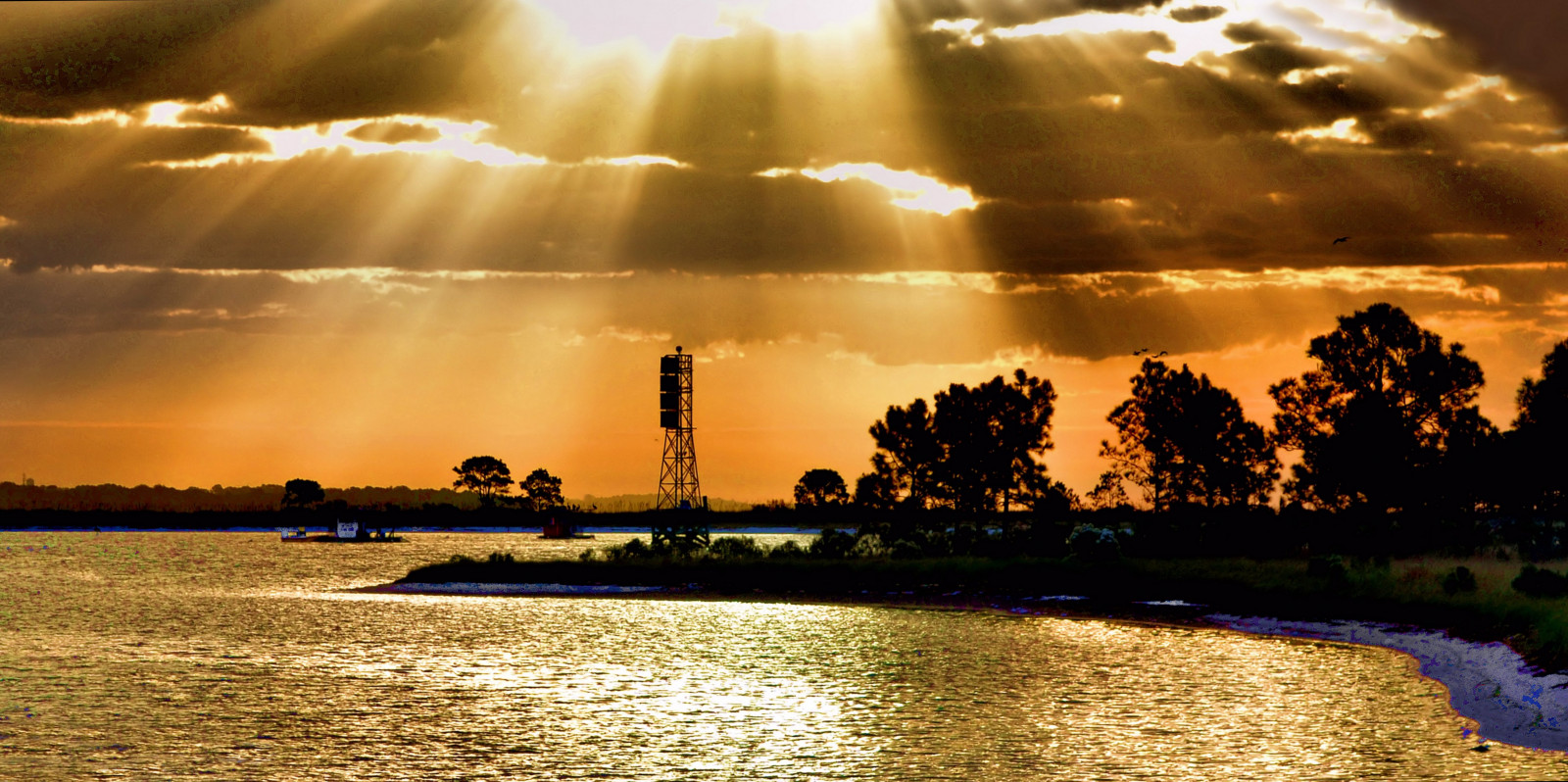 himmel, afspejling, natur, vand, Sky, solnedgang, aften, morgen, sollys, træ, atmosfære, landskab, horisont, solopgang, sø, daggry, flod, Bank, computer tapet, skumring, berolige