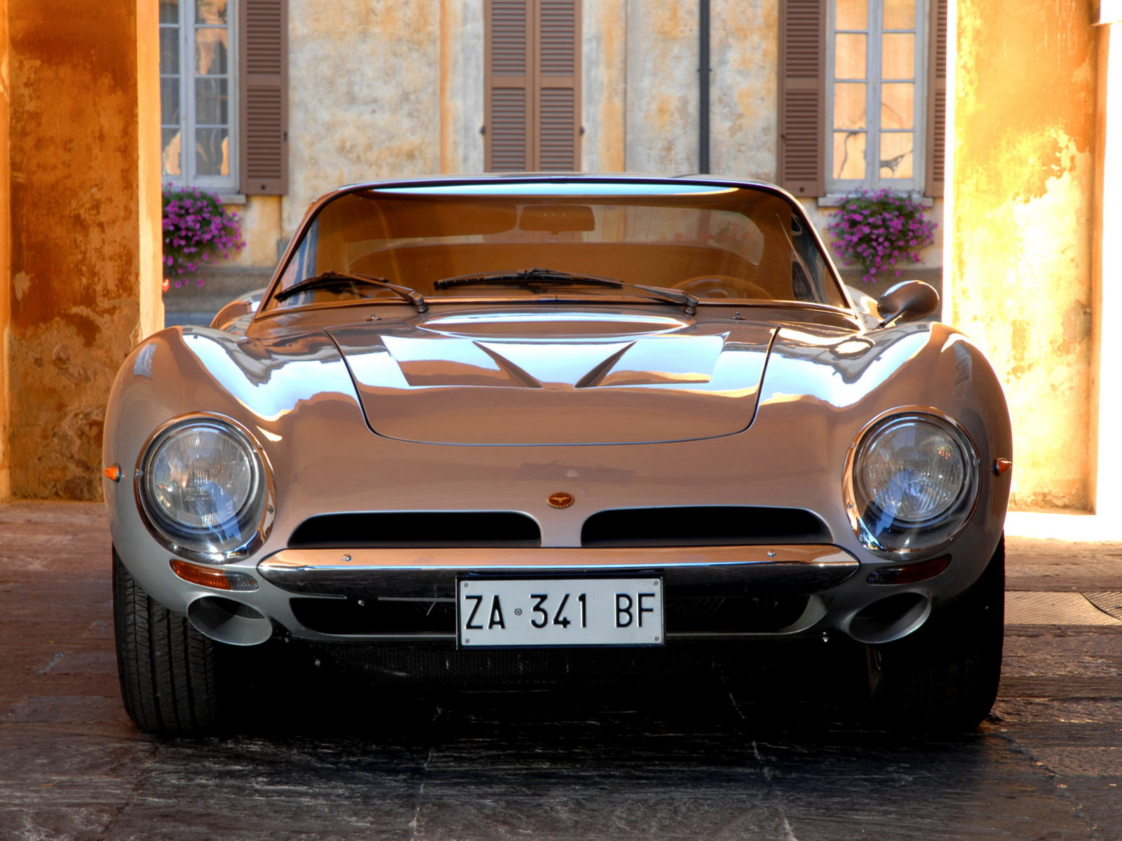 auto, vozidlo, sportovní auto, veteránem, Konvertibilní, výkon auta, 1968, netcarshow, netcar, obrázky vozidel, photo auto, Bizzarrini, GT Strada, pozemní vozidla, automobilového designu, automobilový exteriér, závodní auto, automobil make, starožitný auto, závoďák