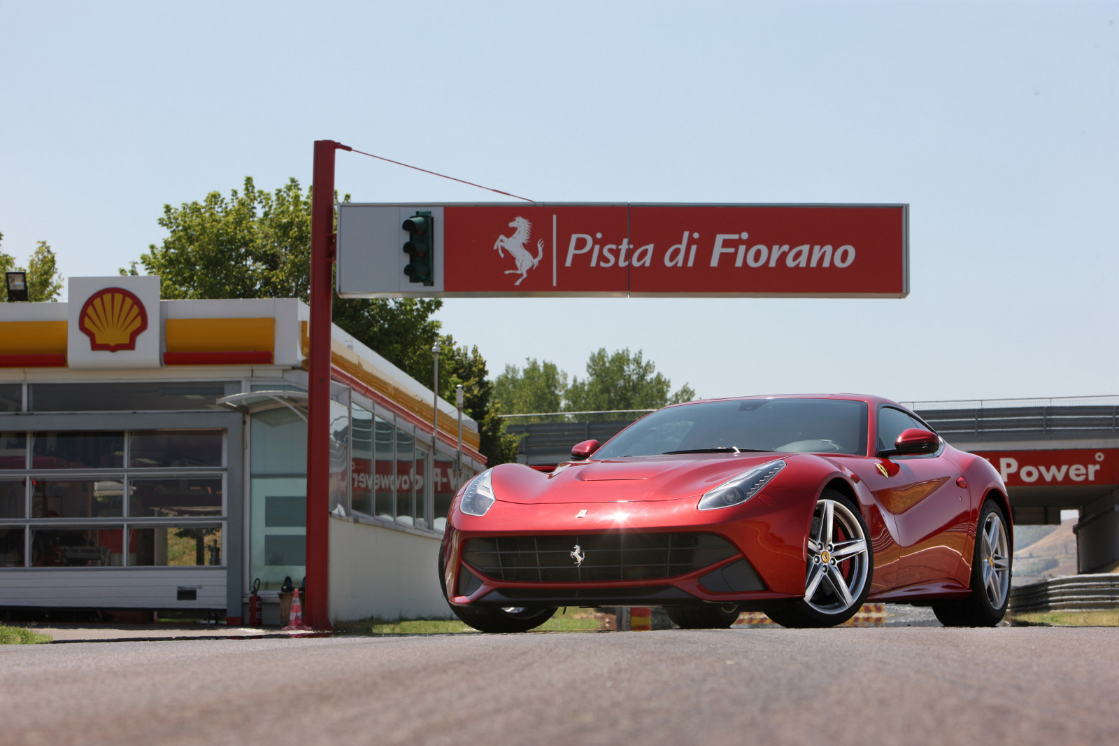 車, 車両, ランボルギーニ, スポーツカー, フェラーリ, 2013年, フェラーリ458, netcarshow, ネットカー, 車の画像, 車の写真, F12berlinetta, スーパーカー, 陸上車両, 自動車デザイン, 自動車メーカー, 高級車