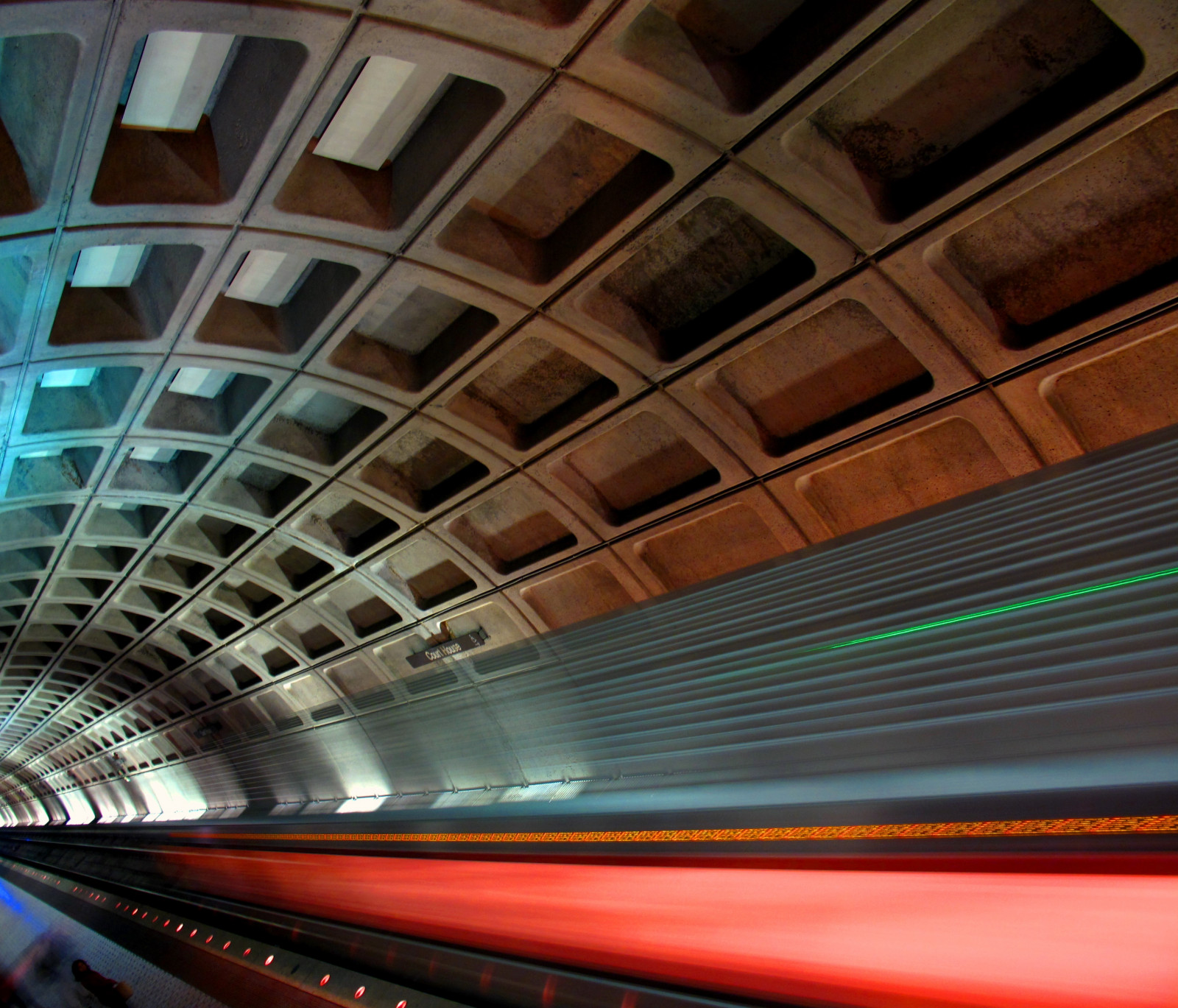 by, by-, tog, undergrundsbane, DC, washington, metro, dcist, retsbygning, photographyrocks, arlilngton, we3dc, welovedc, flickrunitedaward