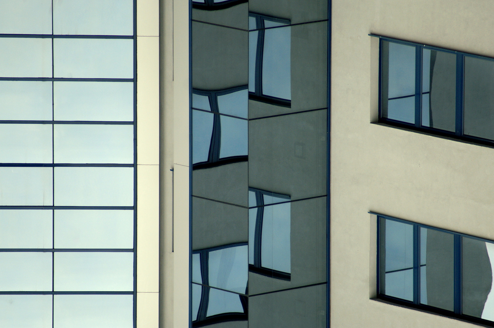 หน้าต่าง, สถาปัตยกรรม, นามธรรม, ท้องฟ้า, ผนัง, สีน้ำเงิน, กระจก, เส้น, การออกแบบตกแต่งภายใน, การสะท้อน, อาคาร, หน้าต่าง, รูปแบบ, ออกแบบ, บรรทัด, dslr, เส้นโค้ง, ซุ้ม, การทำซ้ำ, 75300, thechallengefactory, หน้าต่างครอบคลุม, daylighting, qq, หน้าต่างบานเลื่อน