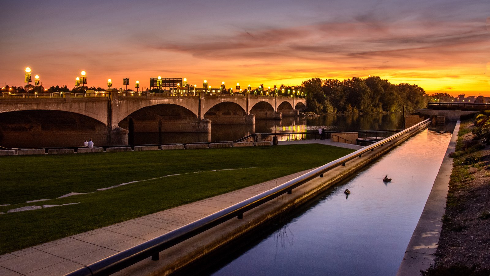 Wallpaper 1600x900 Px Architecture Art Bridges Buildings Center Cities City Downtown Graphitis Indiana Indianapolis Night Offices Port Storehouses Stores Towers Usa 1600x900 Wallbase 1784631 Hd Wallpapers Wallhere