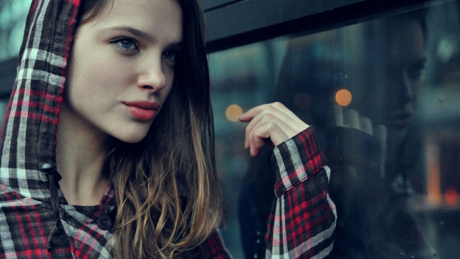 Wallpaper : 1920x1080 px, blue eyes, hoods, model, red lipstick, women