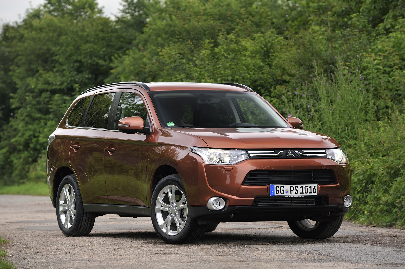 Auto, Fahrzeug, Mitsubishi, 2013, Outlander, Netcarshow, Netcar, Auto Bilder, Auto Foto, Landfahrzeug, Automotive außen, Automobil machen, Crossover suv, Sport Nutzfahrzeug, Kompaktes Sportfahrzeug, Mitsubishi outlander