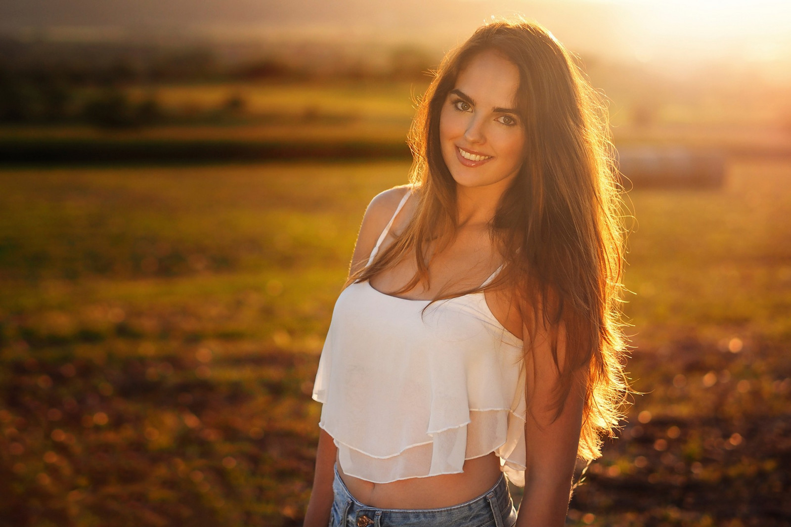 slunečnímu záření, ženy, model, portrét, dlouhé vlasy, fotografování, šaty, vlasy, emoce, Osoba, podzim, dívka, krása, usměj se, žena, dáma, fotografie, blond, portrétní fotografie, focení, hnědé vlasy, mimika