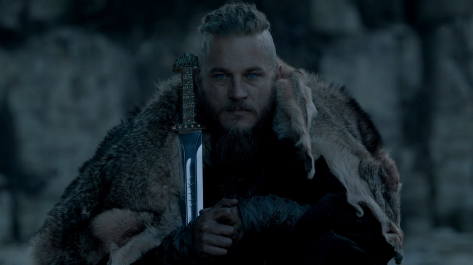 zima, Vikingové, Ragnar Lodbrok, Ragnar, srst, Travis Fimmel, televizní seriál, zmrazení, Řada Vikings TV, člověk, film, tma, Snímek obrazovky, vousy, kožešinové oděvy, jev