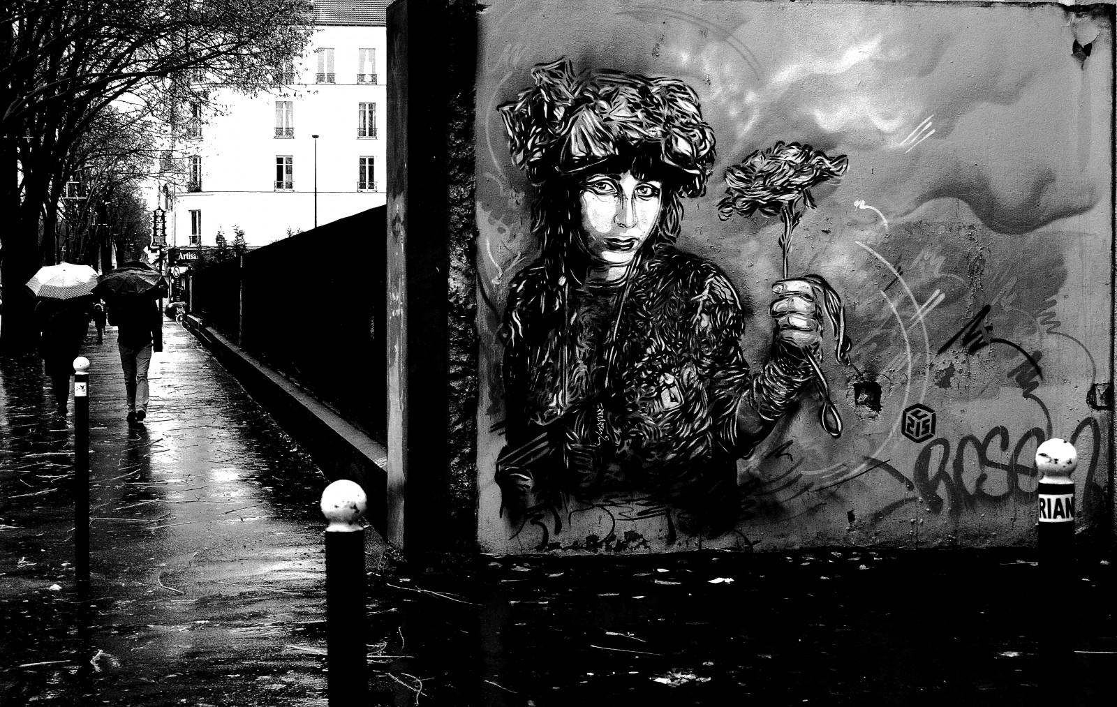 Černá, černobílý, ulice, voda, odraz, silnice, fotografování, infrastruktura, UMĚNÍ, strom, Street View, malovat, deštníky, tma, peinture, noiretblanc, blackandwithe, photoderue, urbanarte, paris13, photopascalcolin, Černý a bílý, monochromatické fotografování, parapluies, visual arts