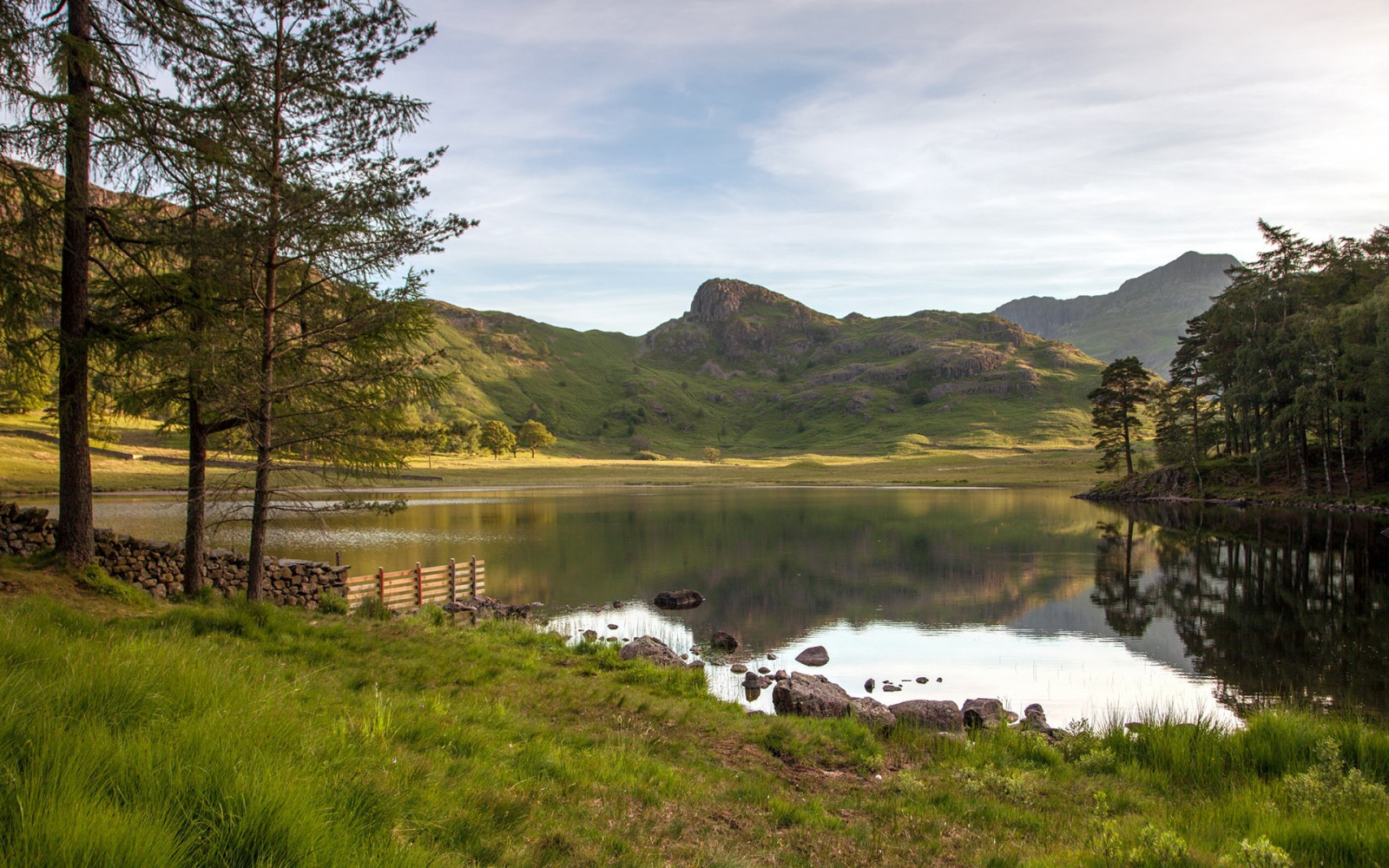 krajina, jezero, voda, Příroda, odraz, park, řeka, Kanada, údolí, divočina, rybník, proud, strom, hora, louka, nádrž, pleso, 1920x1200 px, vysočina, jezero, venkov, horských reliéf, tělo z vody, pohoří
