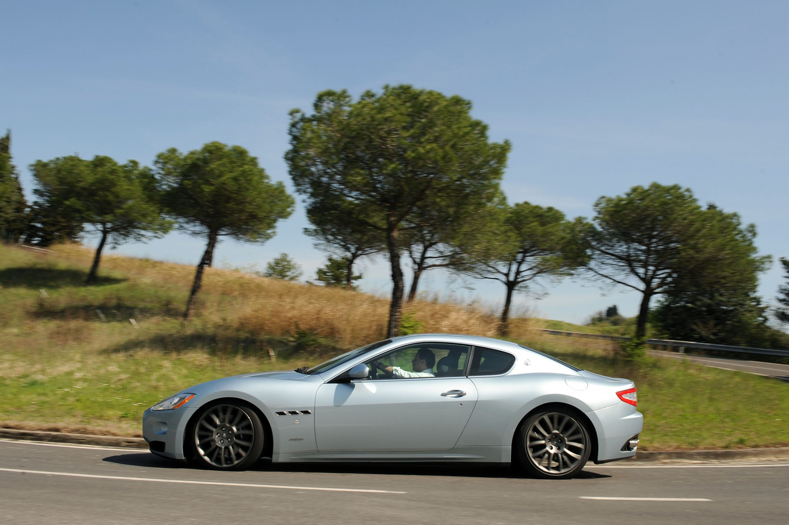 bil, køretøj, sportsvogn, Maserati, coupe, ydeevne bil, Maserati GranTurismo, netcarshow, netcar, bil billeder, bil foto, 2011, hjul, GranTurismo S Automatica, superbil, jord køretøj, bildesign, bil make, luksus køretøj