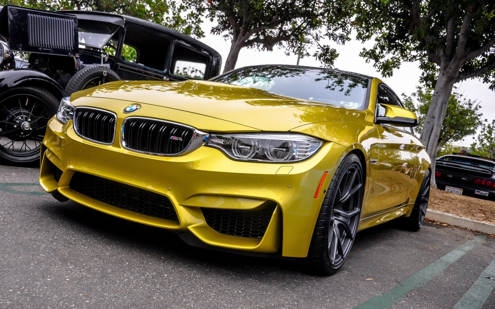 Wallpaper : yellow, sports car, BMW M3, coupe, M4, Convertible ...