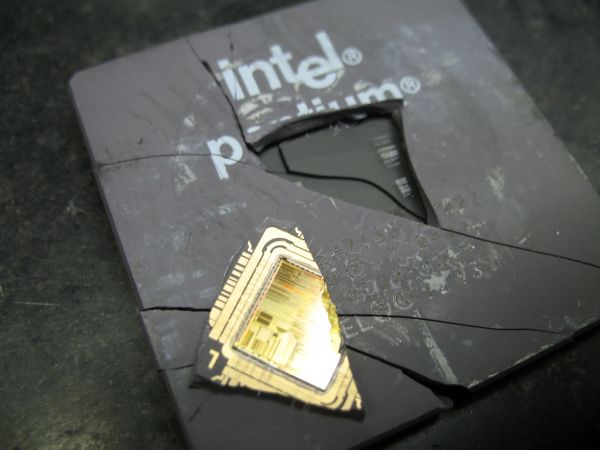 Intel,CPU,processor,light,tire,debris