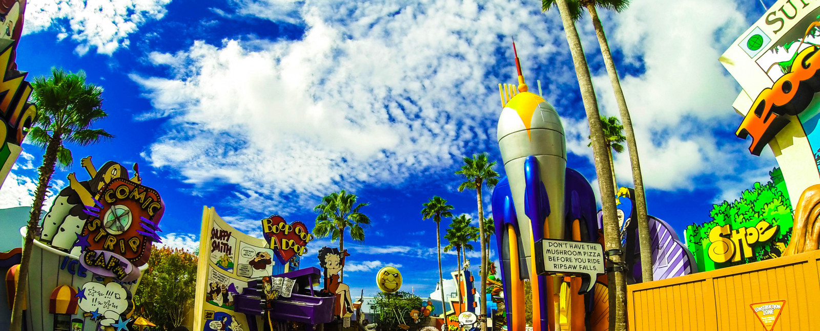 zábavní park, strom, turistická atrakce, veletrh, nebe, rekreace, Cestovní ruch, volný čas, město, svět, festival, rostlina, UMĚNÍ