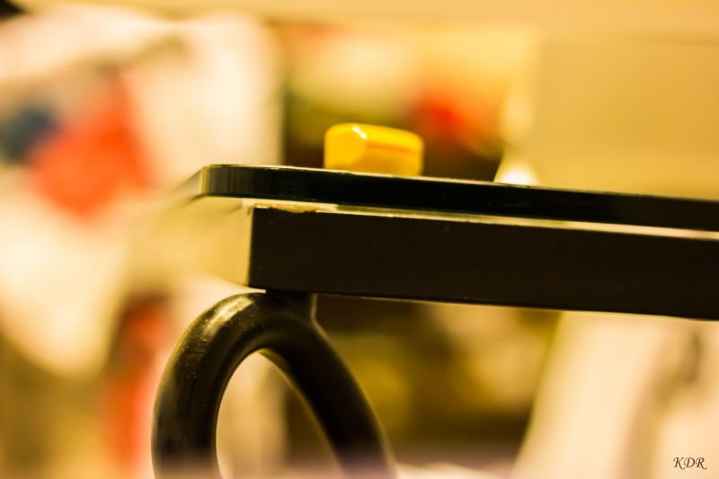 table,jaune,Canon,Eos,60d,Flou