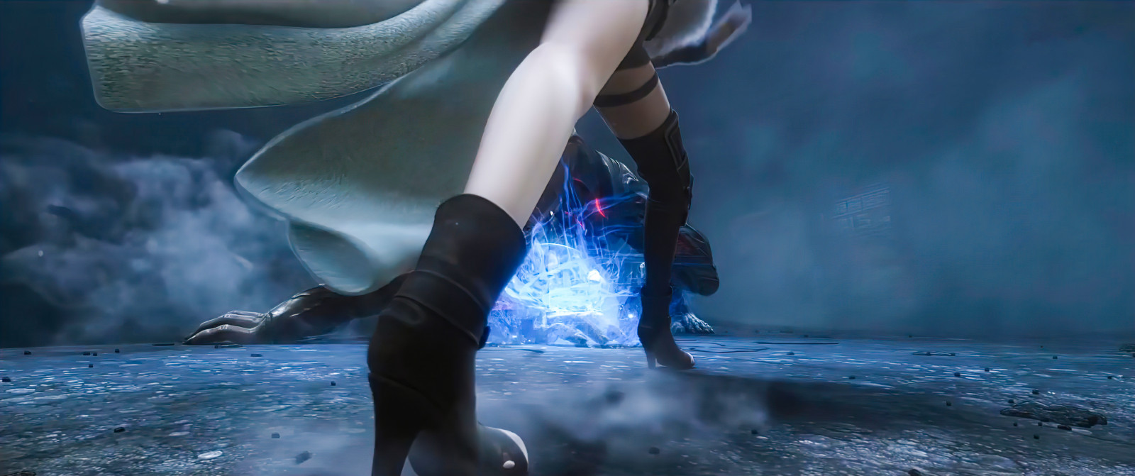 Schuh, Bein, Schenkel, Unterhaltung, darstellende Künste, flash photography, Knie, Sportkleidung, Elektrisches Blau, Menschliches Bein, Erholung, Event, Leistungskunst, Sport, Kalb, karminrot, Künstler, Tänzer, Spaß, Dunkelheit, public event, Fuß, People in nature, Stufe, Performance, Magenta, Knöchel