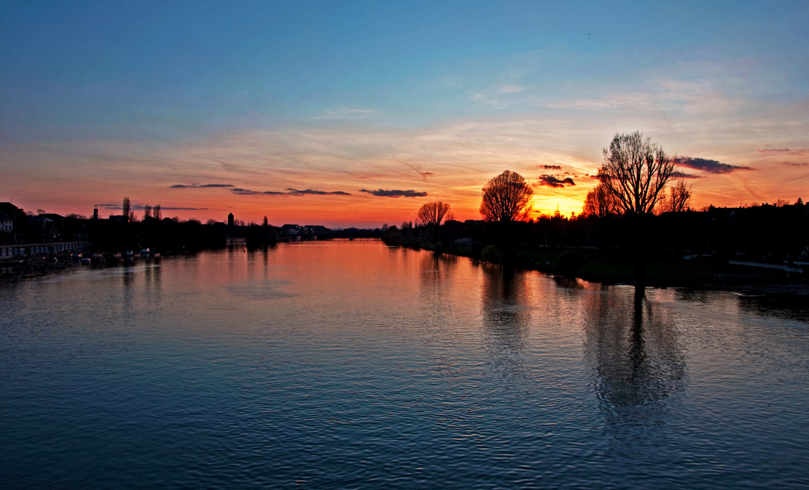 paesaggio, Photoshop, buio, tramonto, mare, città, lago, acqua, rosso, riflessione, cielo, silhouette, nuvole, Alba, calma, blu, sera, mattina, Germania, ponte, fiume, Sole, arancia, orizzonte, Nikon, crepuscolo, primavera, Banca, 2010, Heidelberg, aprile, 5, leggero, nube, colori, alba, himmel, meraviglioso, sonnenuntergang, wasser, wolken, marcire, d90, licht, schatten, vr, b ume, Fluss, Neckar, 18,105 mila millimetri, Cs4, Wiese, corso d'acqua, ultimi bagliori, cielo rosso al mattino, sizzografy, abendrot, fruhling, Brucke, Neckarwiese, Deutschalnd