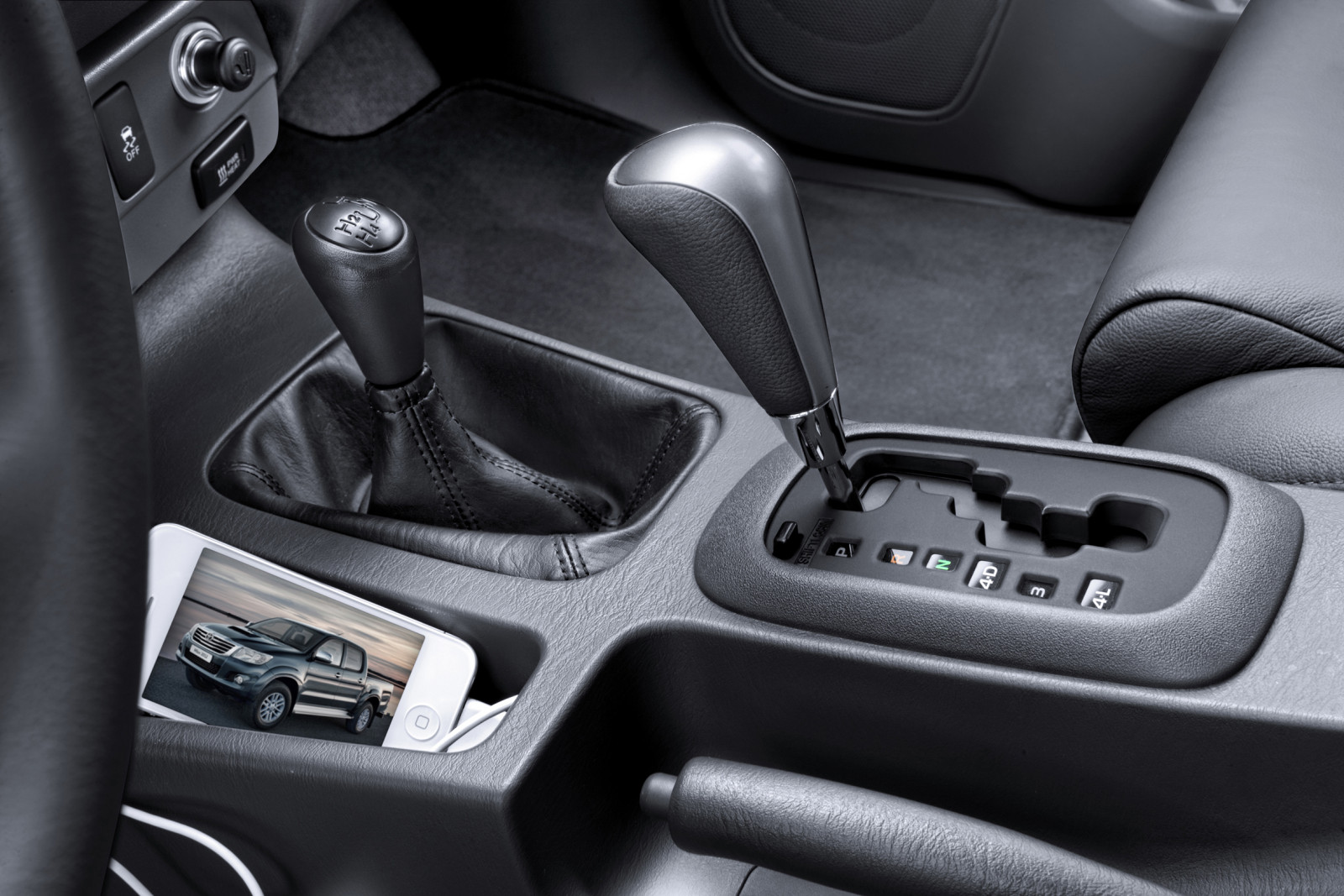 auto, vozidlo, Toyota, audi, sportovní auto, 2013, volant, limuzína, netcarshow, netcar, obrázky vozidel, photo auto, Hilux, pozemní vozidla, automobilový exteriér, automobil make, luxusní vůz, rodinný vůz, výkonné auto, městské auto, sportovní užitkové vozidlo