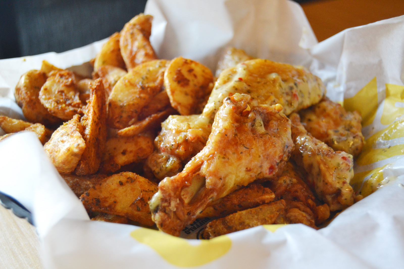 jídlo, maso, Kuře, smažené kuře, Fast Food, kuchyně, jídlo, vyrobit, Svačina, vegetariánské jídlo, asijské potraviny, smažené jídlo, kari, chutný, buvolí divoký křídla, kůra, kuřecí maso, pakora, buffalo wing