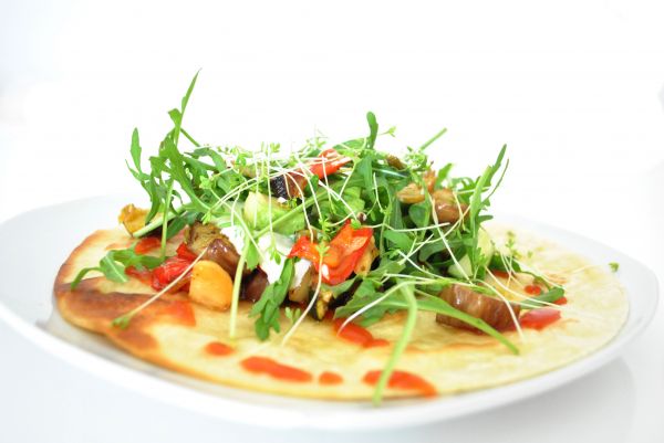 tortilla,tomatoes,lettuce,arugula