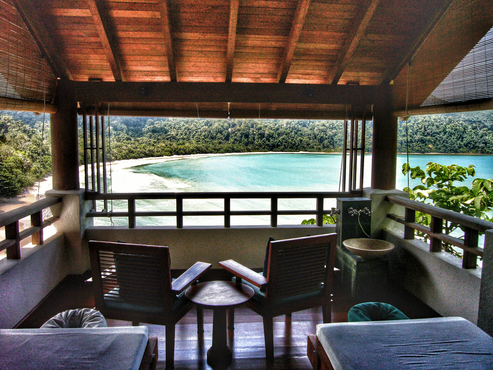 træer, bjerge, vindue, hav, Asien, vand, værelse, seng, fotografering, strand, tabel, træ, Hotel, grøn, blå, stol, bølger, fotograf, udvej, våd, Malaysia, ferie, Indretning, ferie, Panasonic, Langkawi, ejendom, håndvask, smuk, træ, rejse, skønhed, fritid, Foto, ocean, Palmer, helligdage, rejsende, træ-, stole, blå himmel, rejse, fotos, andaman, villa, betagende, rejse, Sydøstasien, rejsende, beautifulplaces, beautifullandscapes, stunninglandscapes, mustseeplaces, vegitation, udendørs struktur, ejendom, Det indiske ocean, panasoniclumix, stunningplaces, beautifulmoments, væk fra alfarvej, malay, andamansea, beautifulhotels, vandhaner, Bestview, pulaulangkawi, dataibay, malaccastraits, bestviews, malaypeninsula, andamanhotel, langkawipermatakedah, langkawithejewelofkedah