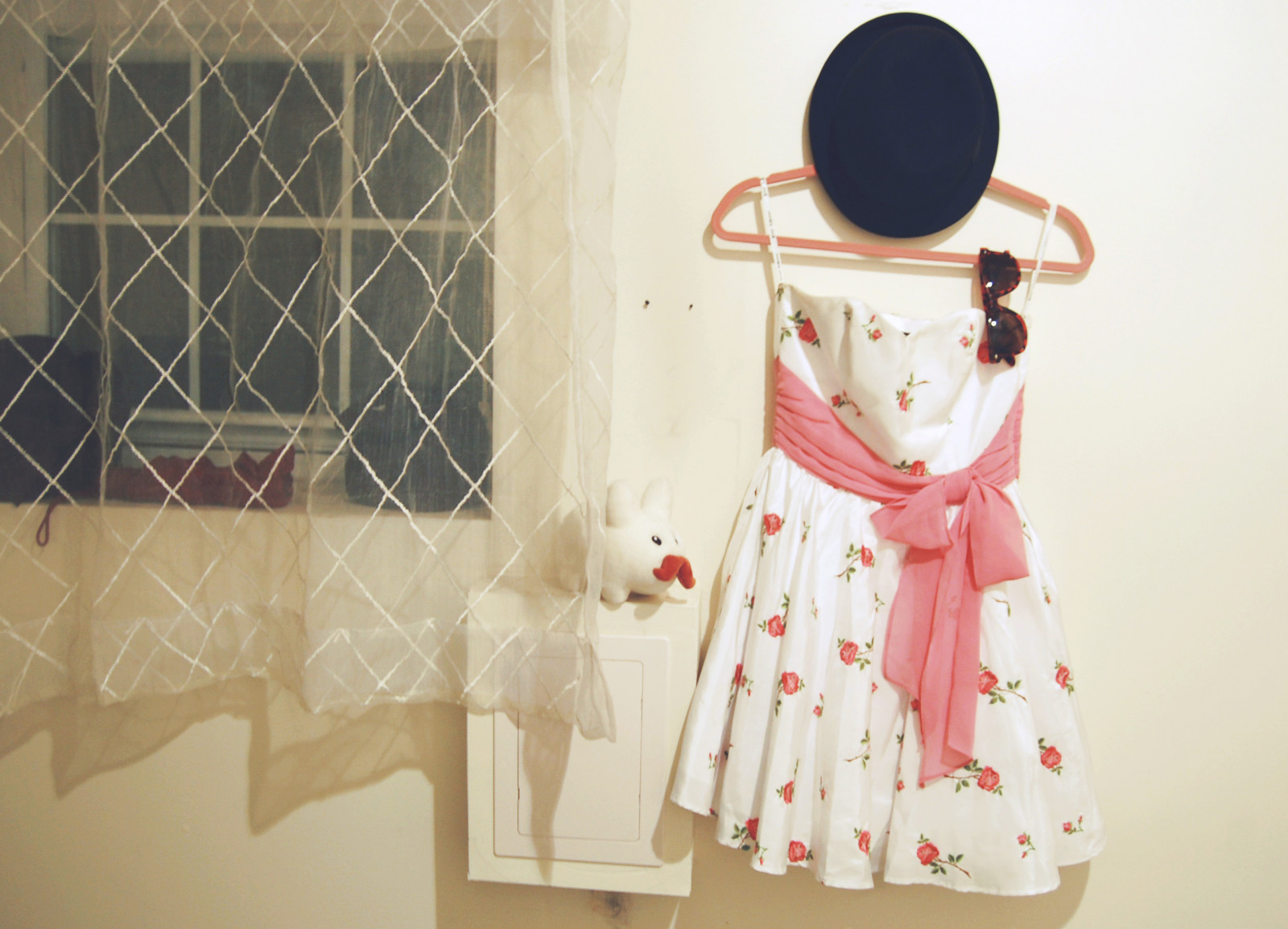 Wallpaper white, illustration, sunglasses, hat, bow, dress, curtains