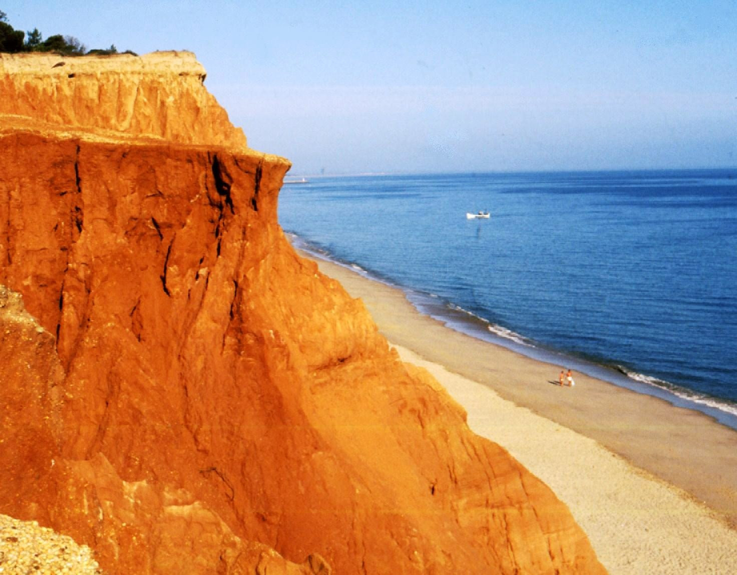 hav, klippe, kyst, sand, himmel, strand, Turisme, kyst, klint, horisont, canyon, kappe, Portugal, dannelse, Terræn, streng, colourartaward, meer, vanagram, Lagos, Felsen, geologi, wadi, Badlands, Klippe, Klippen, forbjerg, algarve, Albufeira, forager, atomicaward, skrænt, coastal and oceanic landforms