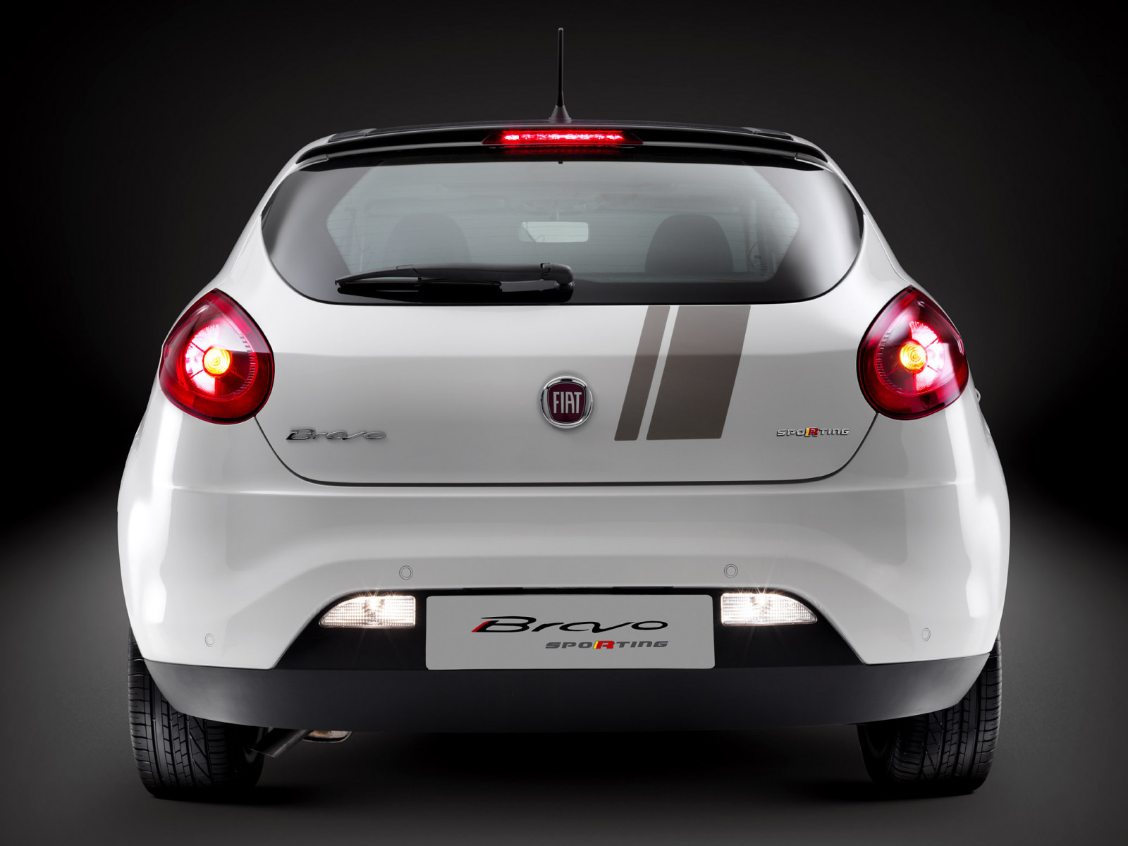 auto, veicolo, FIAT, netcarshow, netcar, immagini di auto, auto foto, 2014, Bravo Sporting, veicoli terrestri, design automobilistico, esterno automobilistico, marca di automobile, auto di famiglia, city ​​car, supermini, Alfa Romeo MiTo, Fiat Bravo