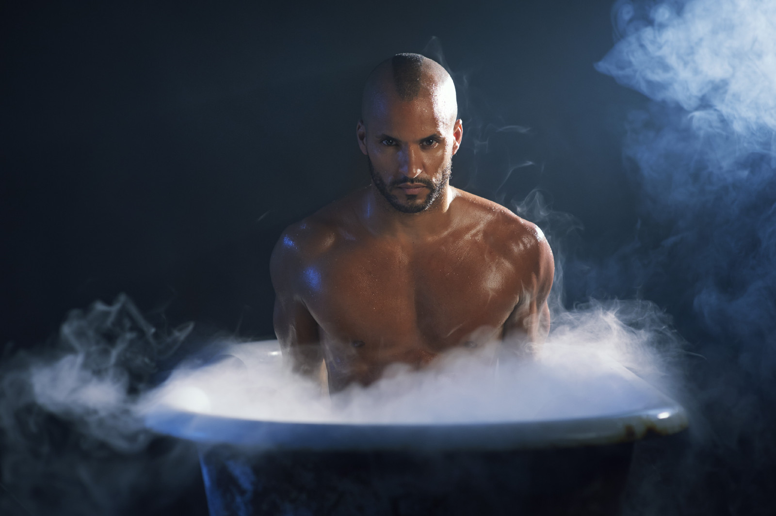 Wallpaper : portrait, photography, book, bathtub, publishing, inthetub