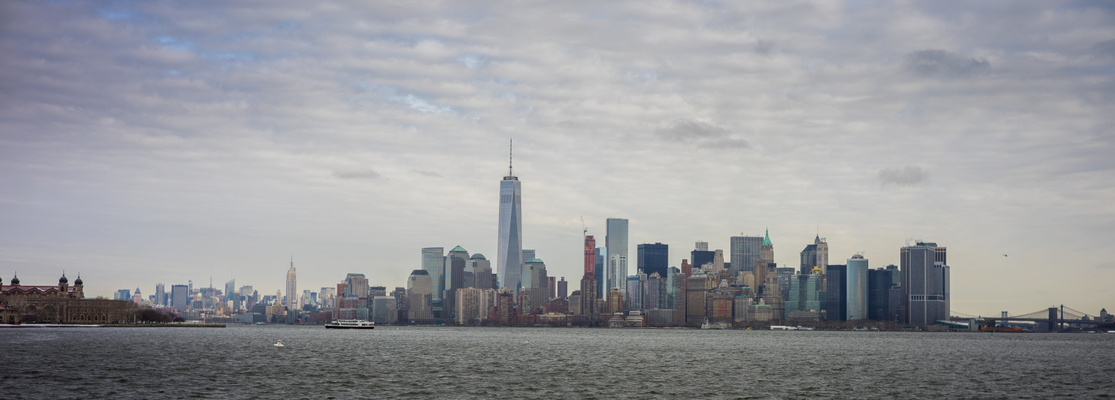 moře, město, panoráma města, architektura, voda, městský, budova, odraz, nebe, Cestovní ruch, panoráma, mrakodrap, modrý, věž, pobřeží, most, kancelář, zrcadlo, řeka, horizont, náměstí, ostrov, Spojené státy americké, Manhattan, metropole, York, Brooklyn, nábřeží, úhel, světlo, mrak, scéna, centrum, scenérie, cestovat, den, Nový, vysoký, Pohled, Amerika, východní, budovy, letecký, midtown, ny, nyc, turista, slavný, mezník, obraz, scénický, americký, během dne, obchodní, okres, destinace, finanční, urban area, Metropolitní oblast, panelový dům