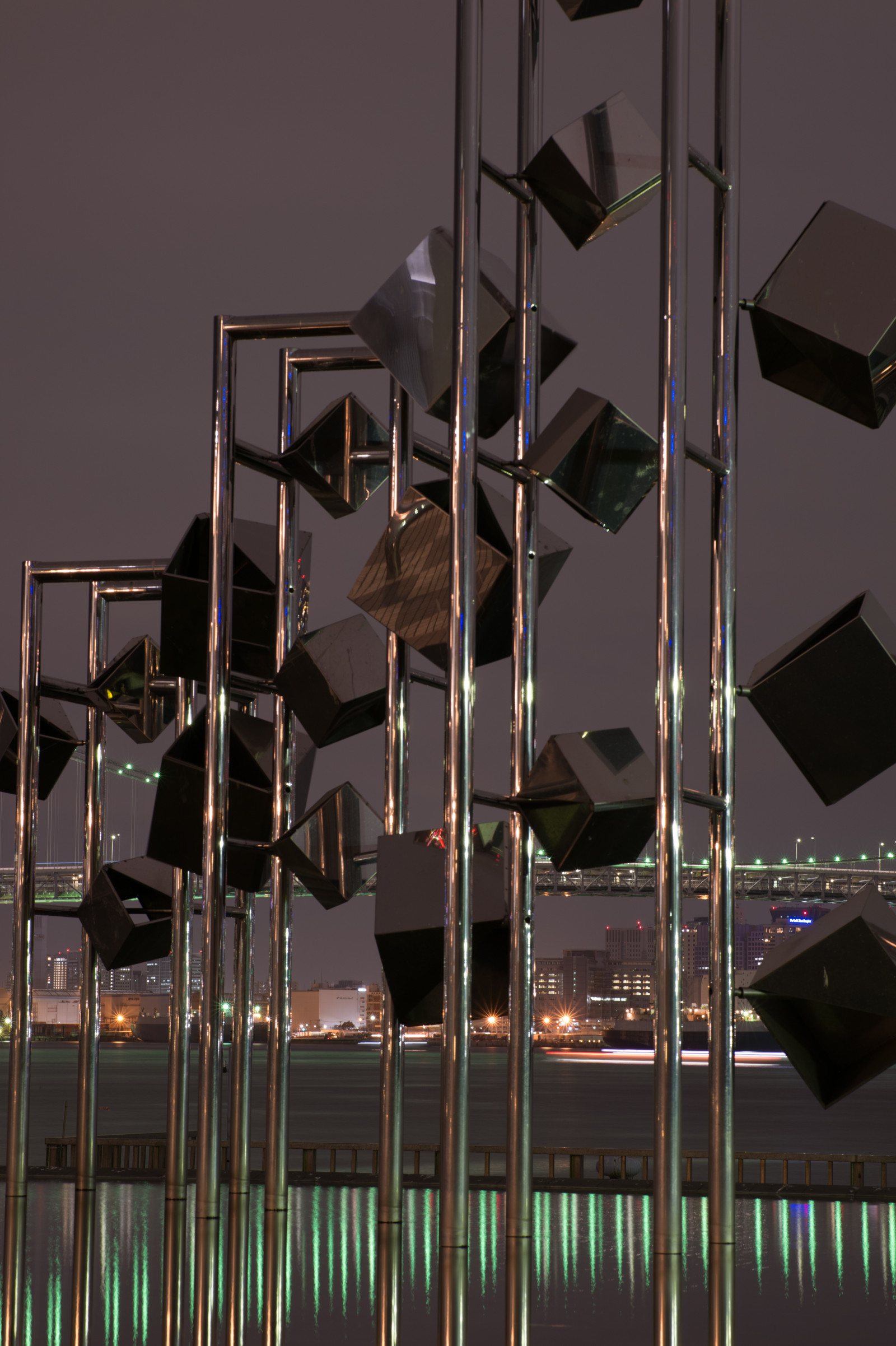 Japonsko, noc, architektura, odraz, symetrie, sklenka, most, Nikon, Tokio, jp, světlo, NIKKOR, osvětlené, osvětlení, osvětlení, design, mezník, duhový most, tokyobay, afs105mmf14eed, afsnikkor105mmf14eed, df, Harumi, harumiferryterminal, svítidlo