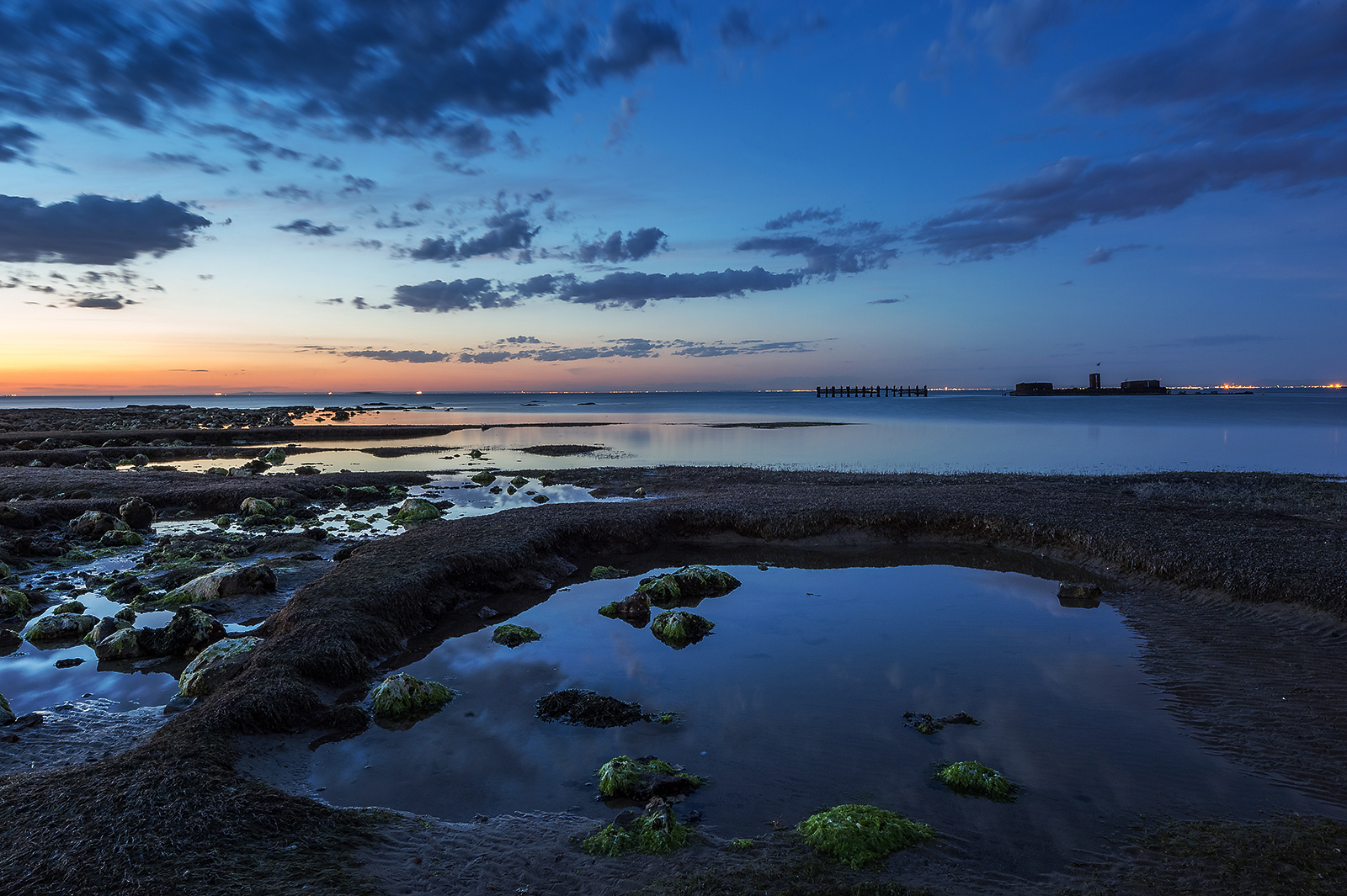 landskab, solnedgang, hav, Bugt, klippe, natur, kyst, afspejling, himmel, strand, solopgang, aften, morgen, kyst, horisont, skumring, Sky, dag, daggry, ocean, bølge, pwpartlycloudy, bugt, loch, krop af vand, vind-bølge