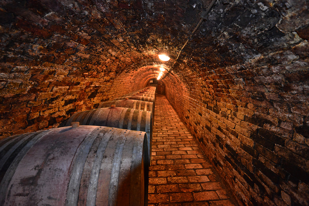 cestovat, 2, Dovolená, Maďarsko, víno, vinný sklep, Barrells, Villány, Starožitný, Villanyhungary, Brickwinecellar, Mayerpincevillany