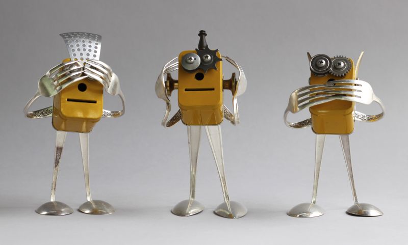 jaune,Jouet,robot,sculpture,poubelle,Recycler