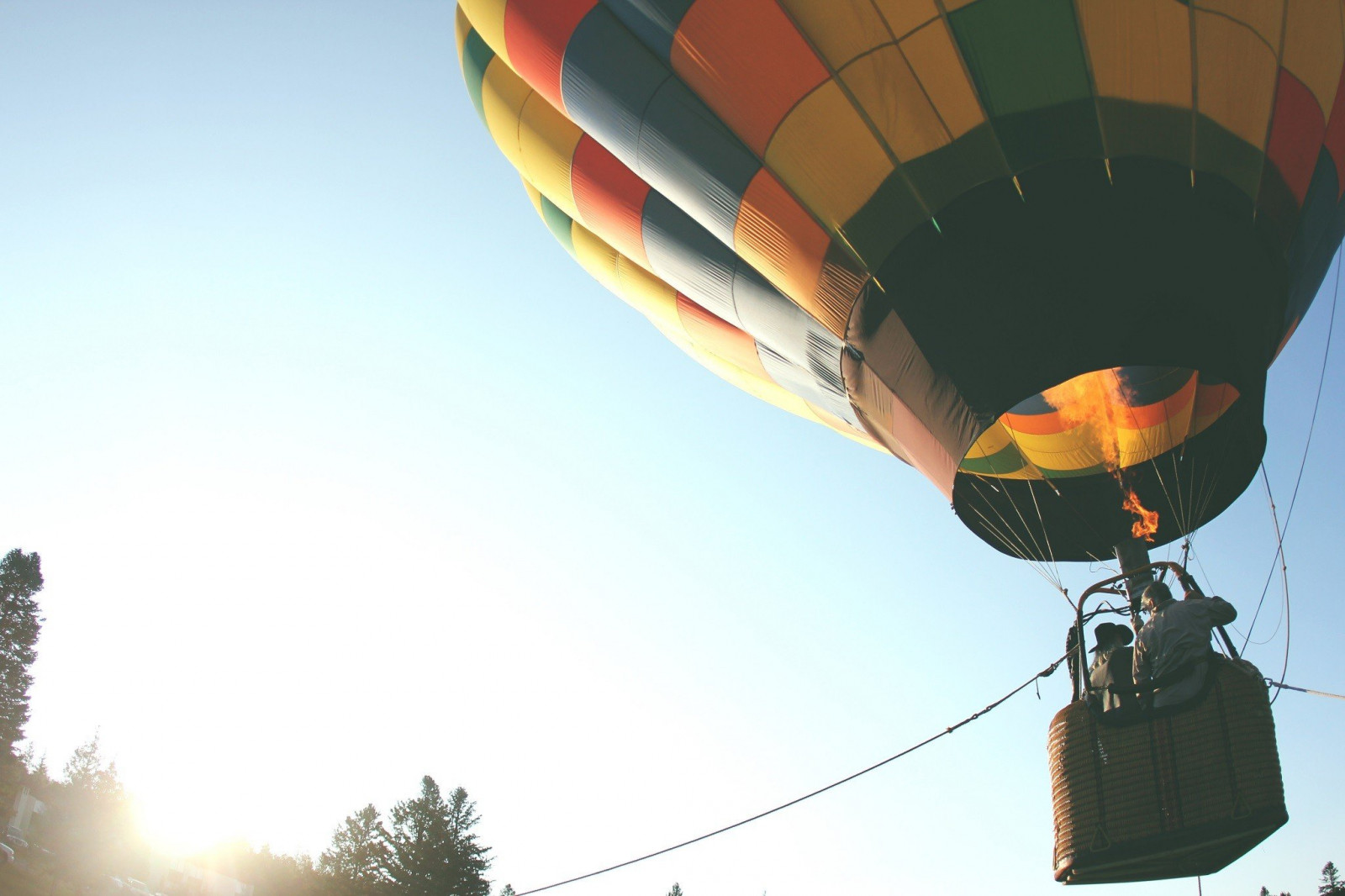 Wallpaper : 2048x1365 px, hot air balloons, sunlight 2048x1365