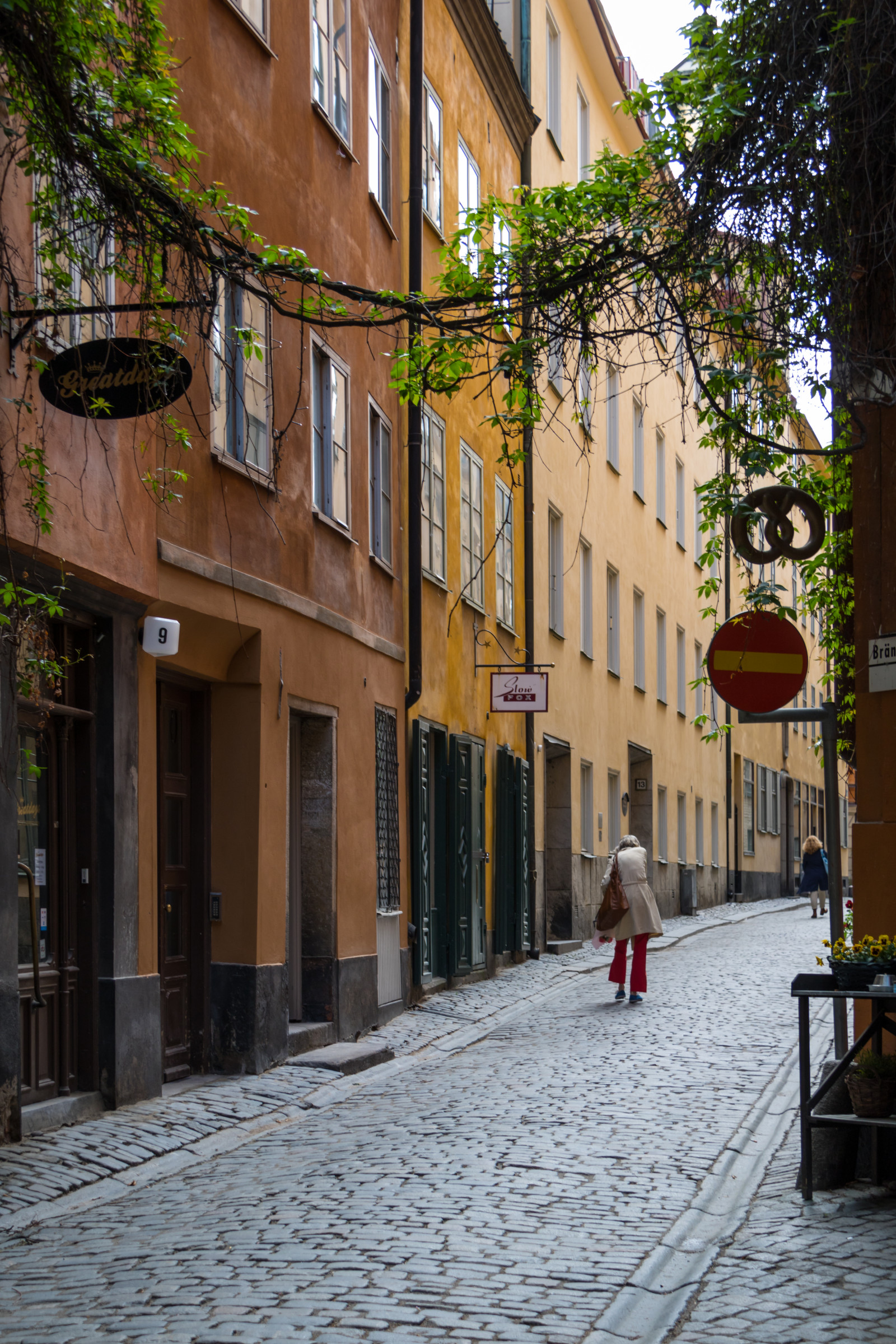 lidé, město, ulice, architektura, silnice, Dům, vesnice, město, Stockholm, náměstí, infrastruktura, centrum, alej, velký, m nniska, attackfoto, gamlastan, staré Město, attackfoto7, fasáda, urban area, lidské osídlení, sousedství, obytný prostor, nádvoří