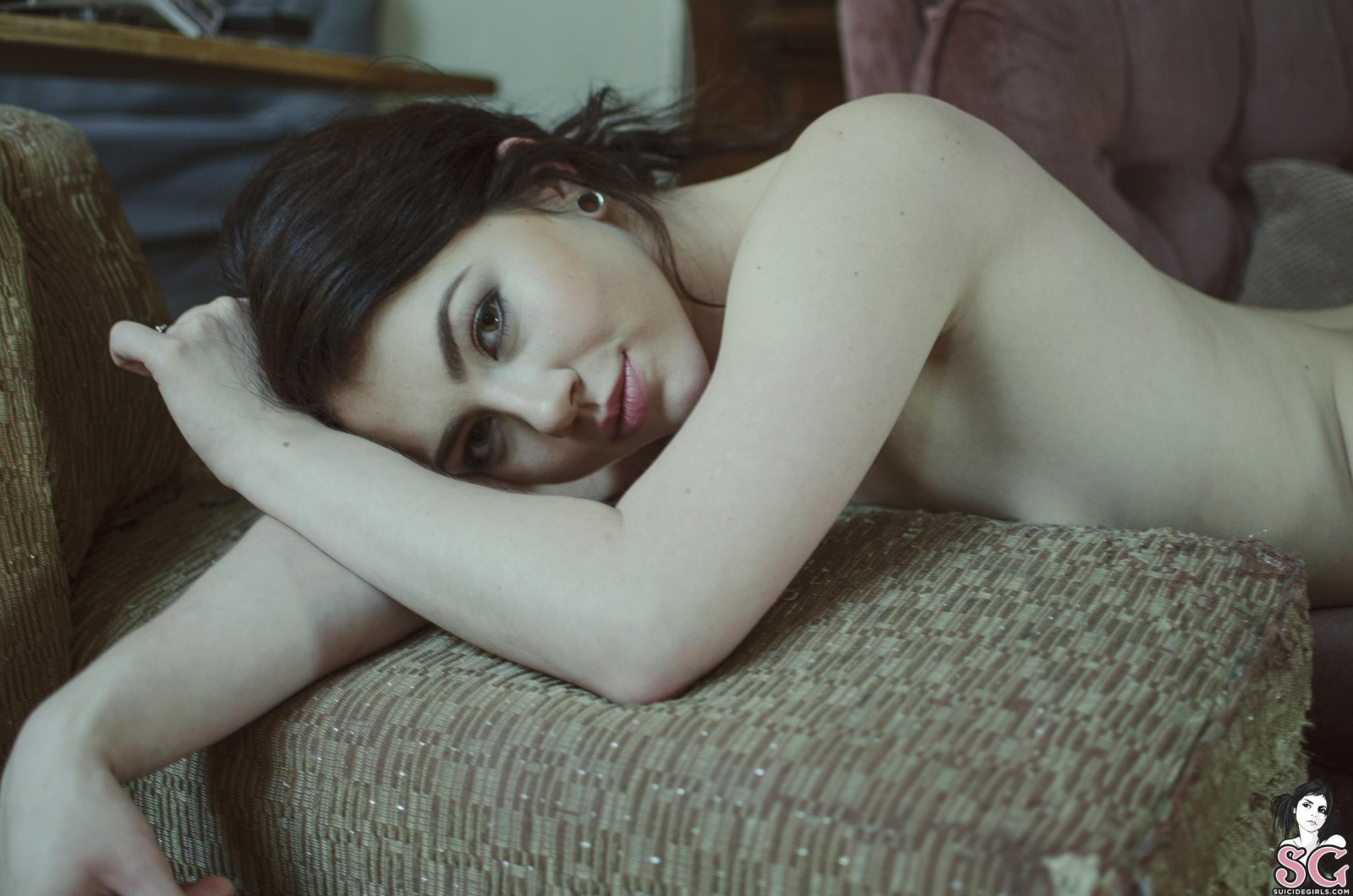 โมเดล, ผมยาว, ผมสีดำ, ผม, ปาก, เสื้อผ้า, Milenci, หญิงสาว, มือ, นิ้ว, ขา, สีบลอนด์, ทรงผม, ผมสีน้ำตาล, ศิลปะ, ร่างกายมนุษย์, ยมทูต