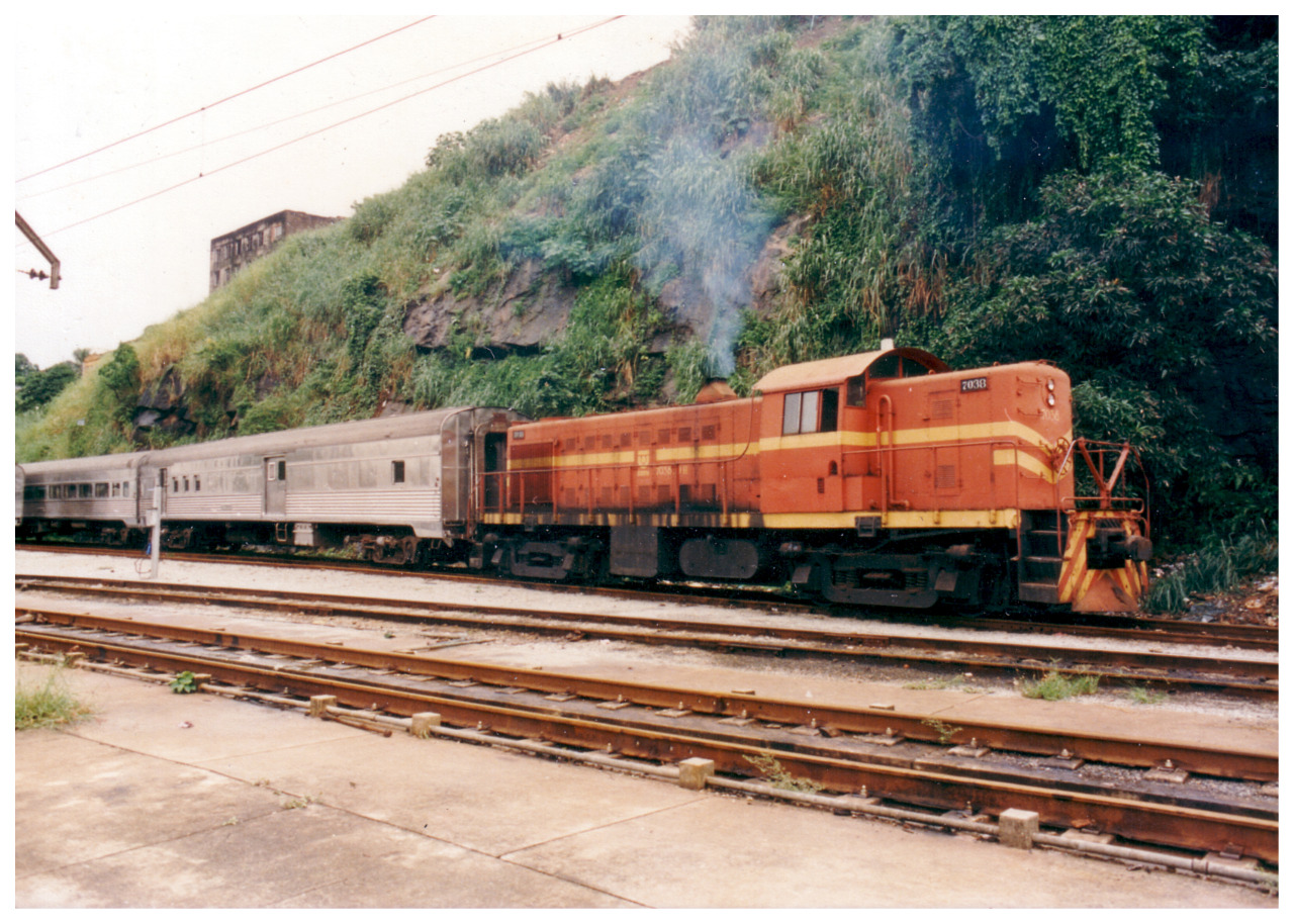 F R Engine Train Wallpaper : 1280x914 px, diesel locomotive, R F F S A, train 1280x914 ...