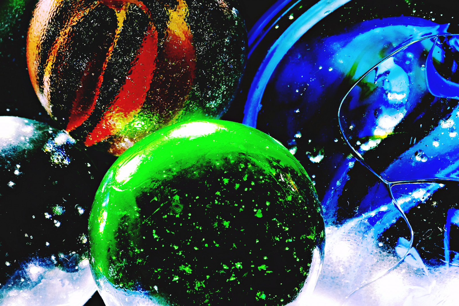 hračky, prostor, Červené, stůl, koule, Země, makro, zelená, modrý, Sony, kruh, svět, horní, barvy, nahoru, makro, hx400v, raynox, 150, kuličky, grafika, počítač tapeta, zvláštní efekty, Cle