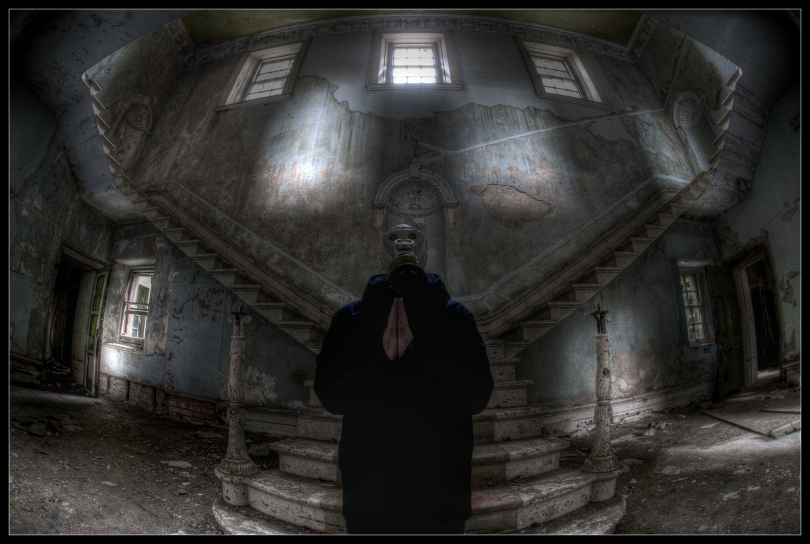 Defunct Angels Wallpaper : portrait, urban, apocalyptic, abandoned, angel, staircase ...