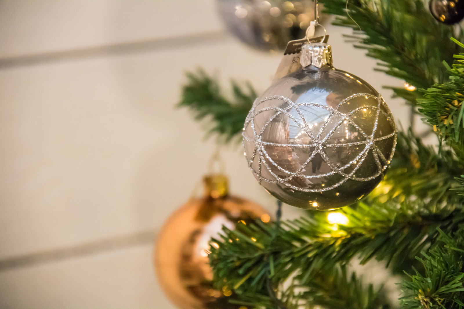 větev, Vánoční strom, Vánoce, Dovolená, ozdoby, strom, Vánoce, vánoční strom, julgran, července, exif modelu canoneos760d, geocountry, Kamera aby kánon, geocity, Model fotoaparátu canoneos760d, geostate, geolocation, EXIF čočka efs18200mmf3556is, EXIF otvor 56, exif focallength 200mm, exif aby kánon, exif isospeed 6400, Vellinge, vellingeblomman, dekorationer, ornamnets, julgranspynt, výzdoba, vánoční dekorace