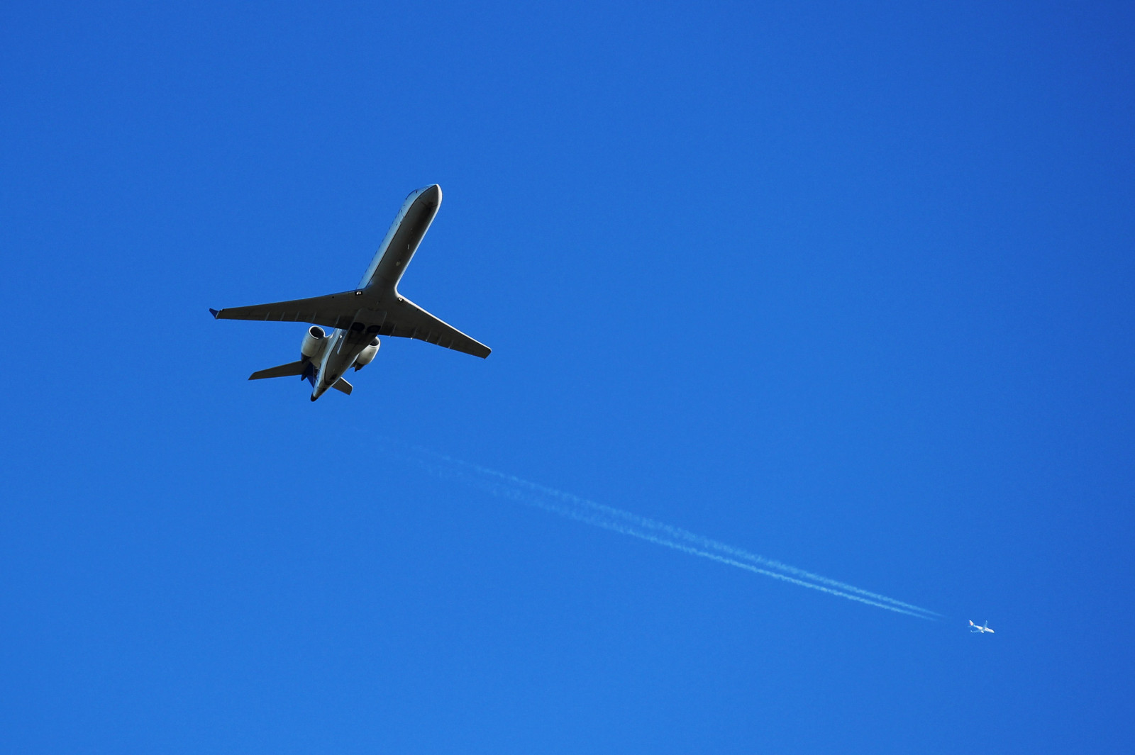 himmel, køretøj, fly, fly, flyvende, Canon, propel, lufthavn, Colorado, Flyve, luftvåben, svævefly, Flyvningen, Rebel, blå himmel, luftfart, vinge, sigma, eos, T3i, flyselskab, Colorado Springs, atmosfære af jord, luft show, kunstflyvning, generel luftfart, luftfart, divergere, divergerende